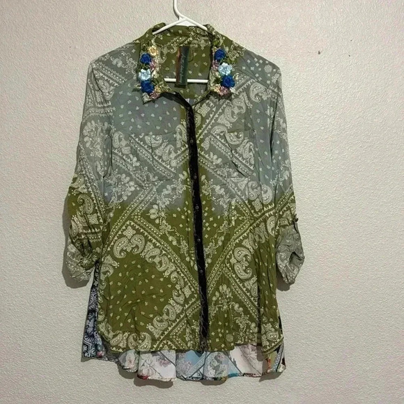 ARATTA SILENT Anthropologie MIXED PAISLEY FLORAL ROSETTE COLLAR VELVET TOP - Picture 1 of 6